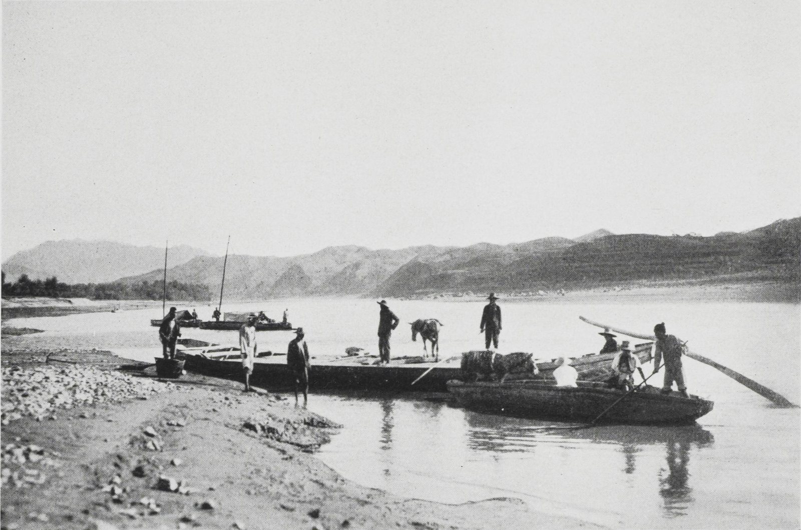 滦河洒桥渡口（Sha-ch'iao；地名译写待考）