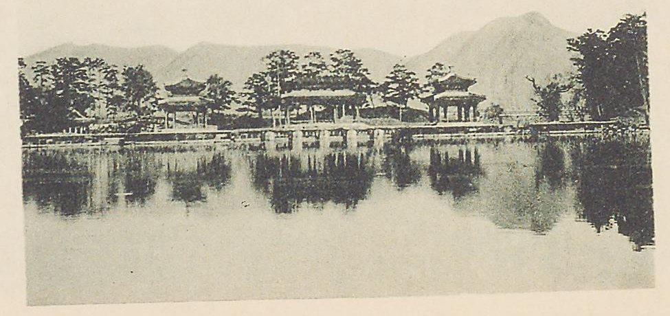 热河行宫湖景全景