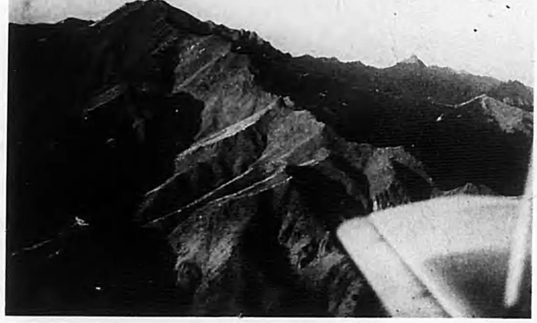 狐洞岭附近山地