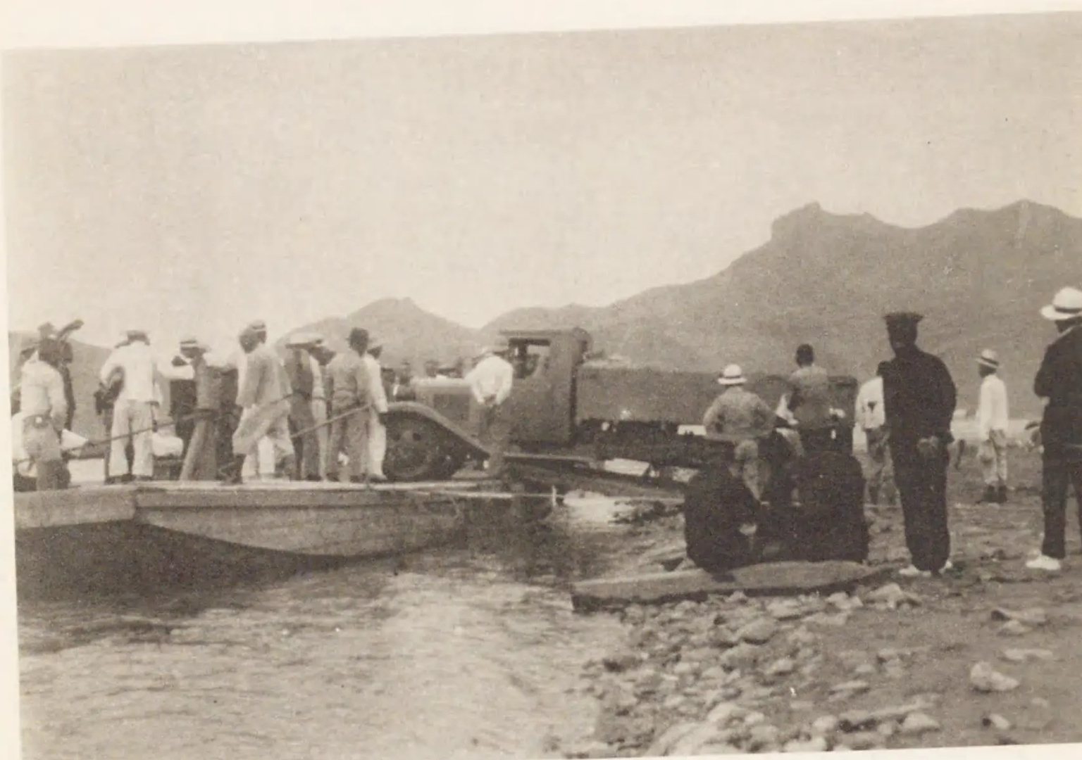 热河支流滦河渡口（二）