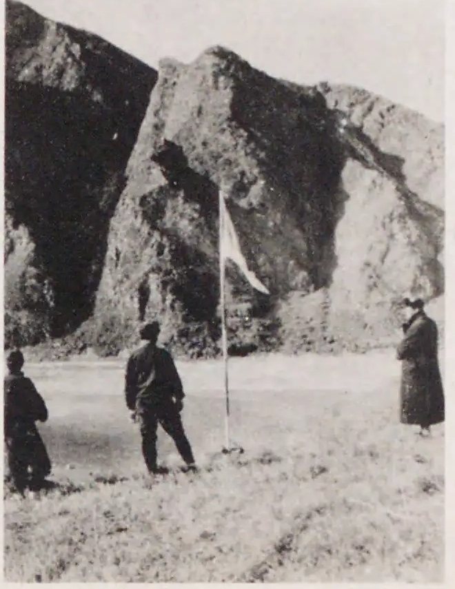 黄花川上游坝址:从左岸望右岸