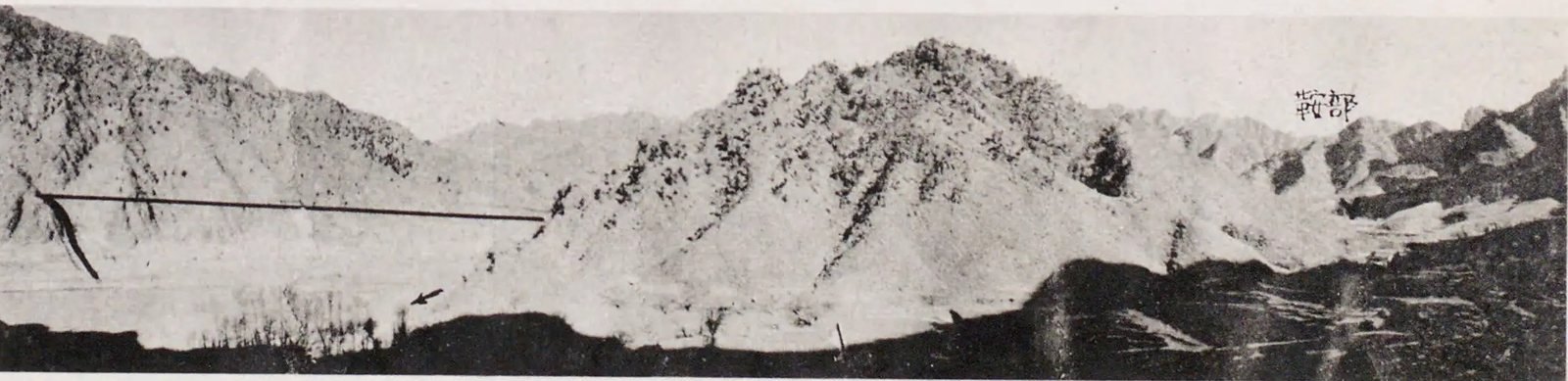 瀑河口坝址及右岸鞍部