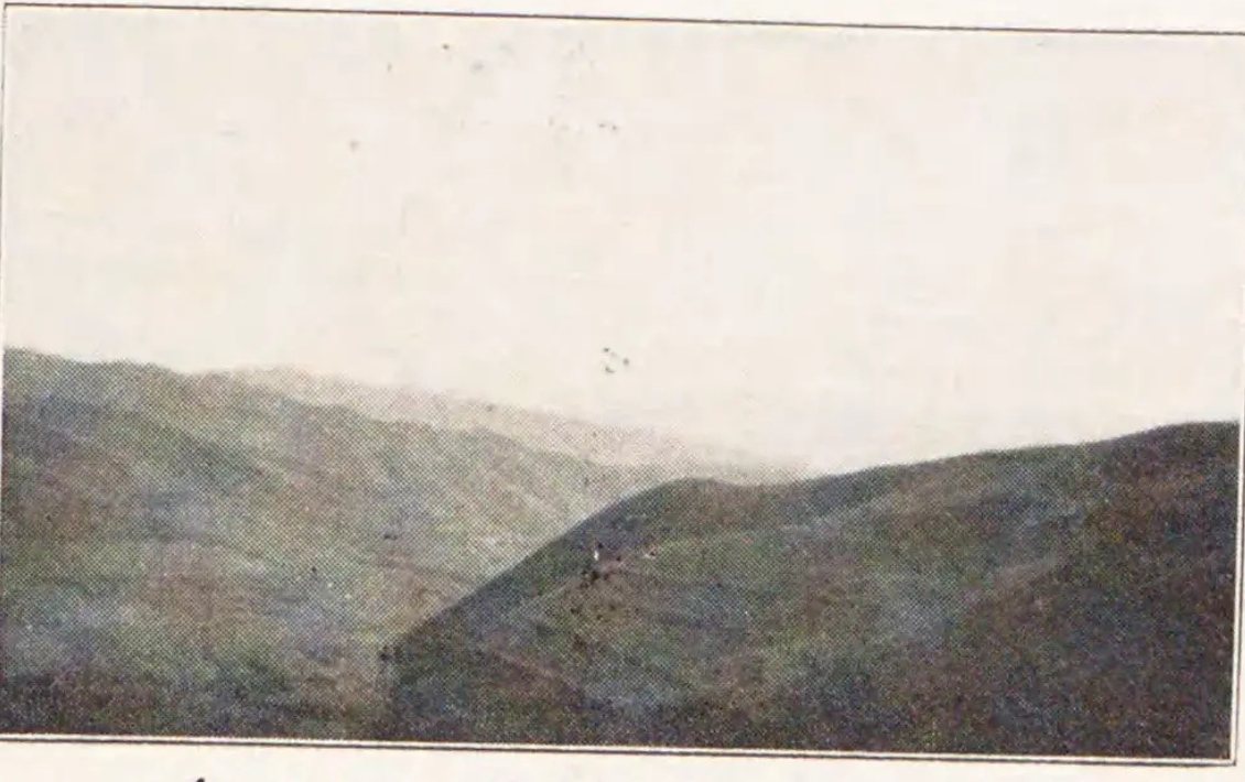 从东方眺望阴山山脉