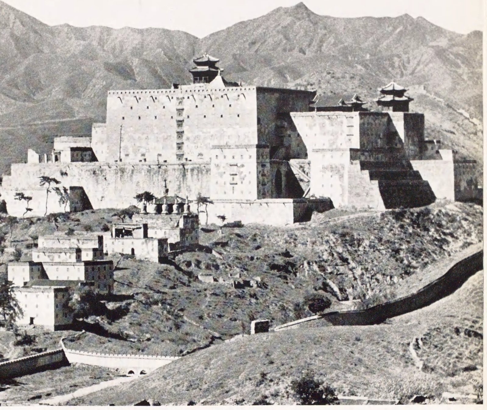 高台寺院建筑群全景（一）