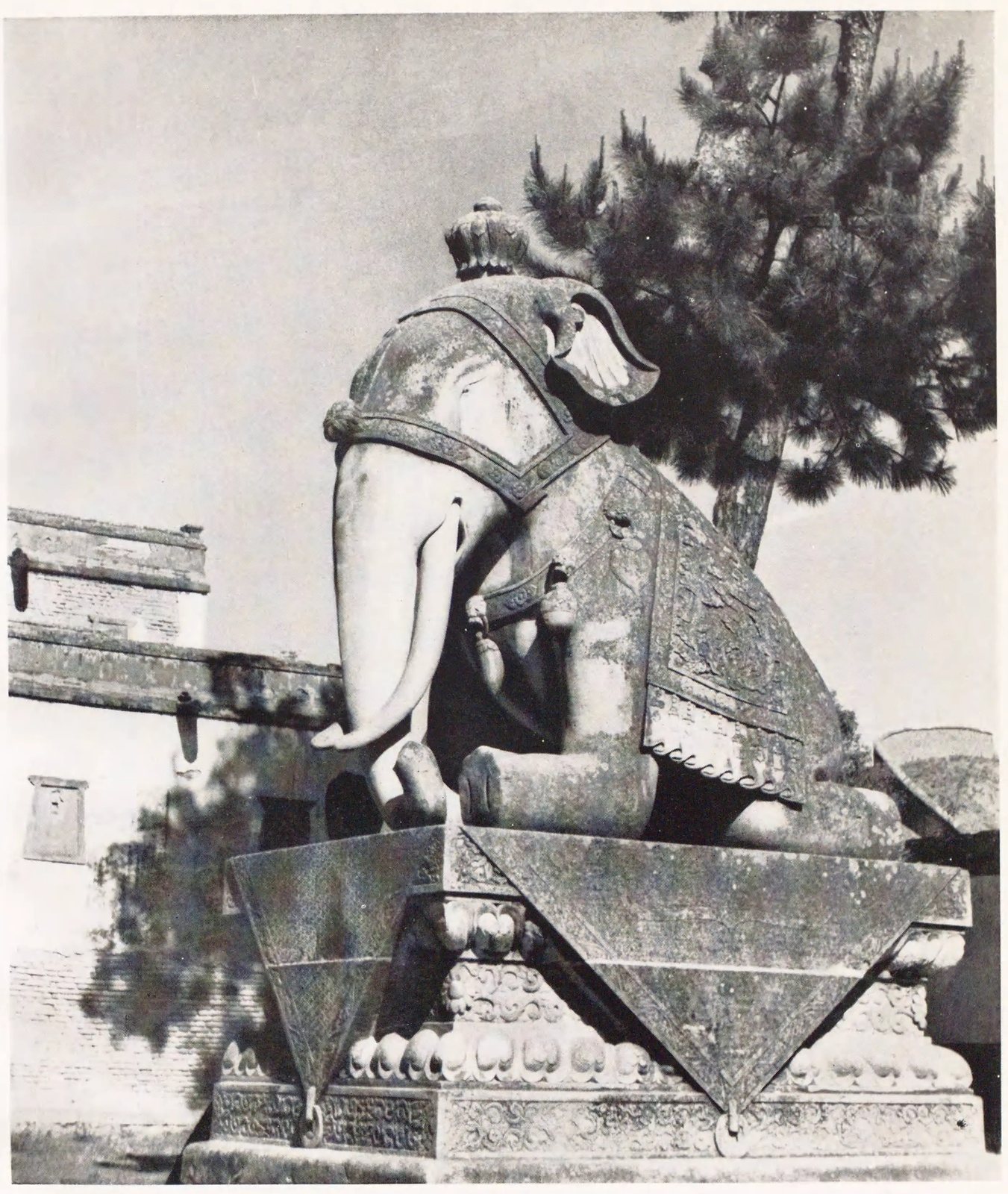 承德寺院石象