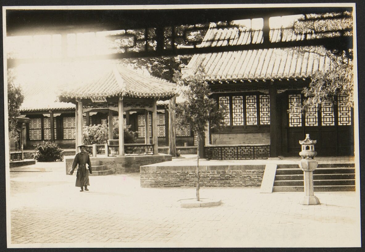 佛喇嘛寺活佛居所（热河省）
