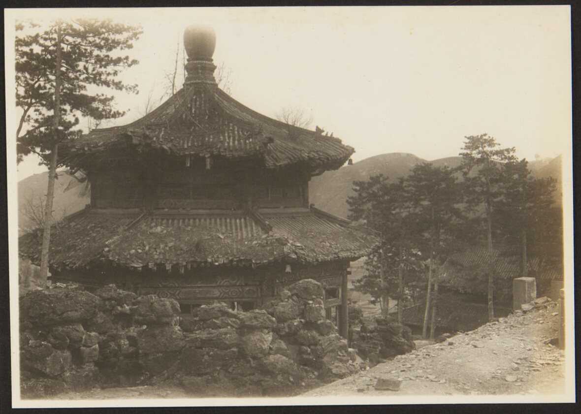 殊像寺宝相阁