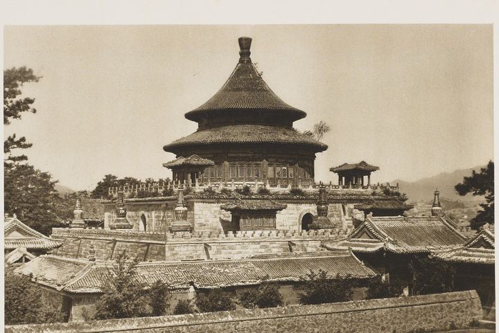 普乐寺露台与圆形建筑