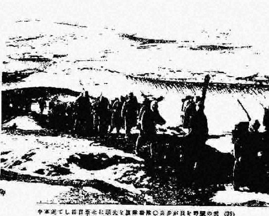 雪地中的骑兵与车辆