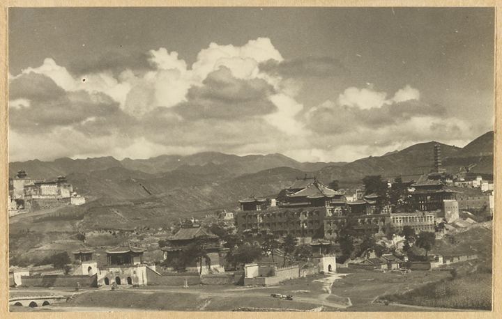 赫达·莫里逊相册：自然景观或城市全景
