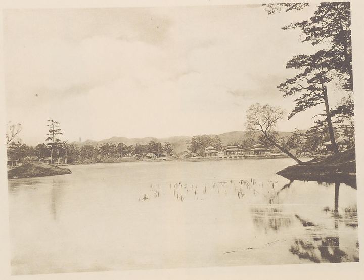 热河行宫湖景