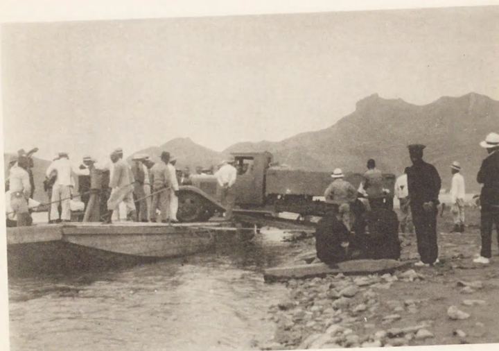 热河支流滦河渡口（二）