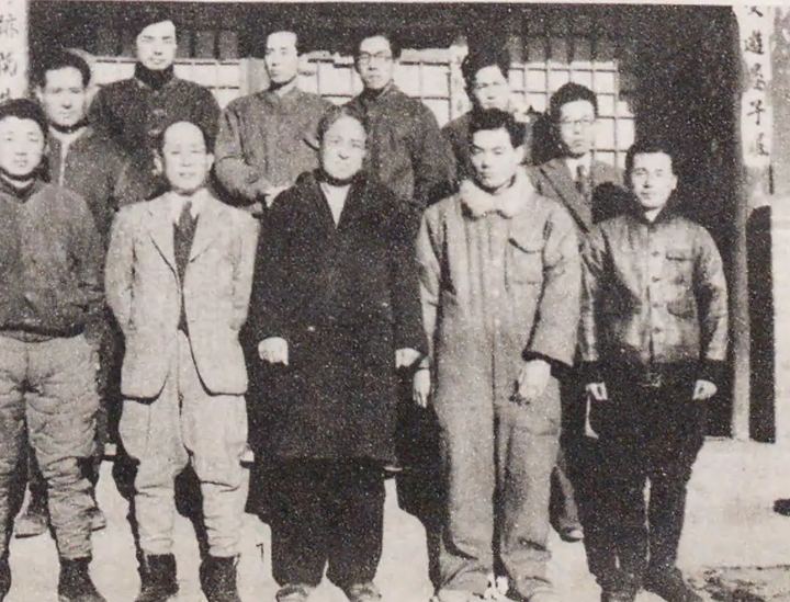 元旦遥拜仪式后合影(地点或为丰宁)