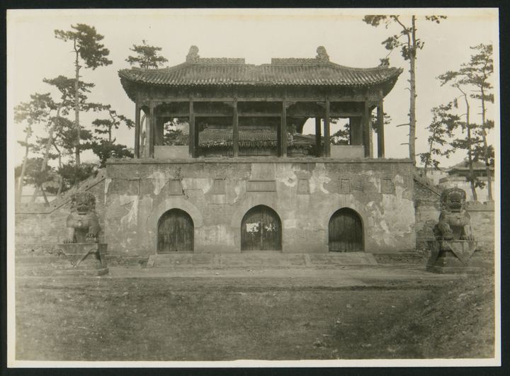 静谧山门（热河承德）