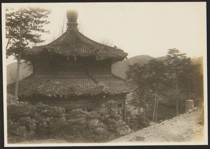 殊像寺宝相阁